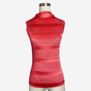 Vintage Y2K Nicola hot pink textured plisse pleated mock neck sleeveless top S